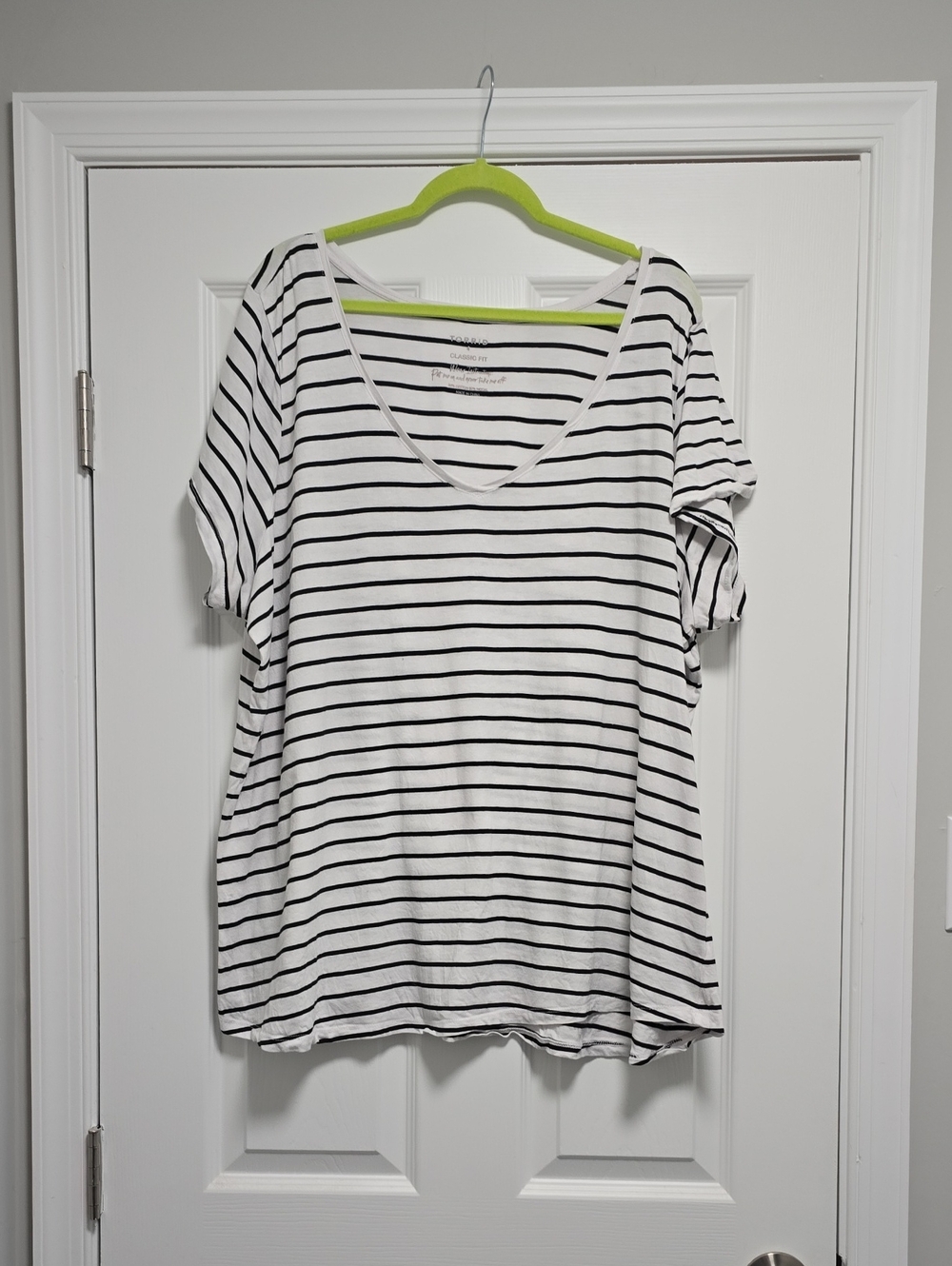 torrid White and Black Striped V-Neck Short Sleeve Tee - Relaxed Fit